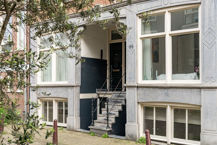 Bekijk foto 2 van Eerste Weteringdwarsstraat 44-A