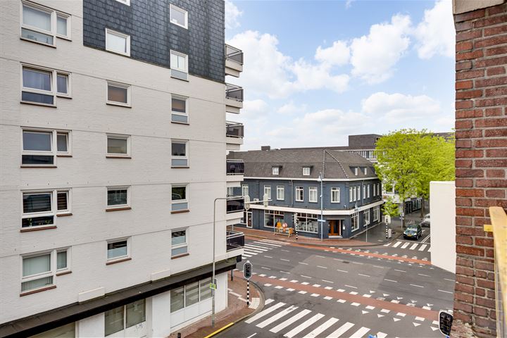 View photo 16 of Rijksweg Noord 1-AIII