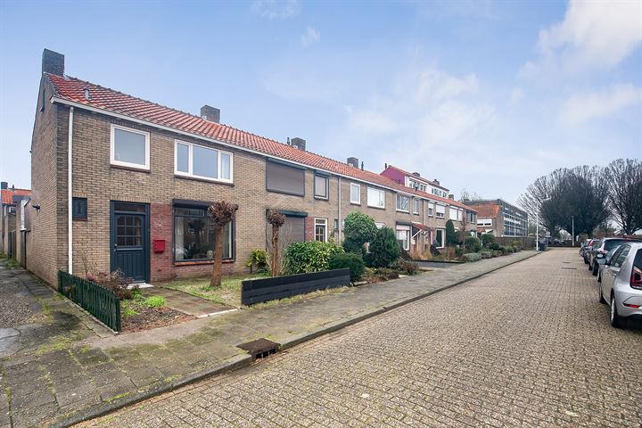 Bekijk foto 16 van Marisstraat 2