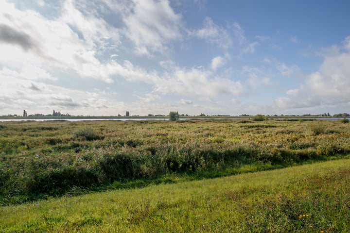 Bekijk foto 12 van Lekdijk-Oost 68-.