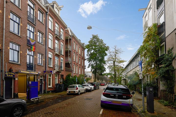 Bekijk foto 18 van Van Ostadestraat 276-H