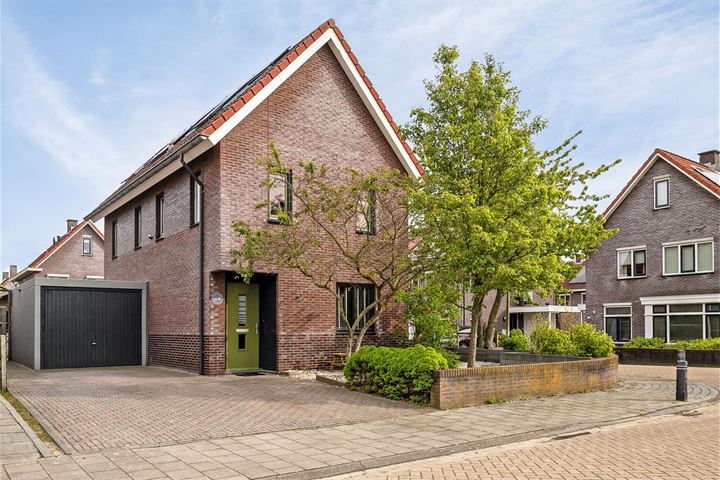 Bekijk foto 1 van Steurstraat 16