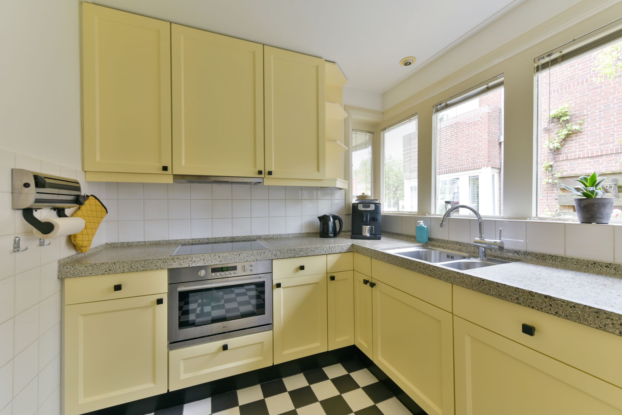 Photo 12 of Van der Merschlaan 64