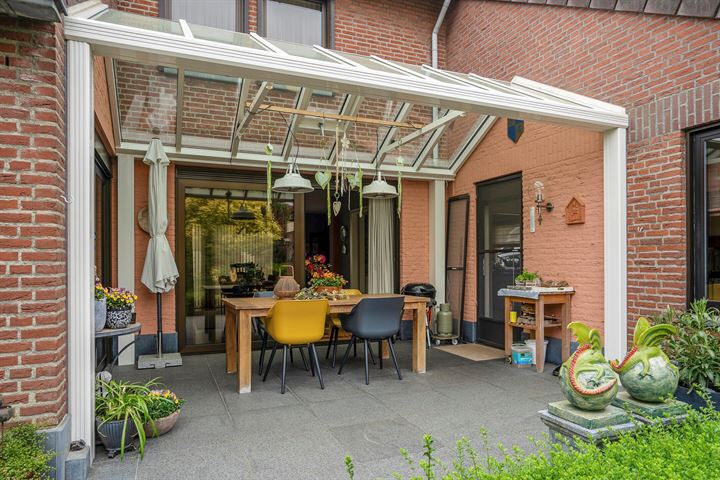 Bekijk foto 36 van Sint Jorisstraat 23