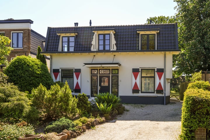 View photo 1 of Beerensteinerlaan 57