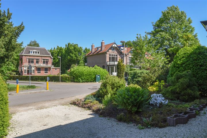 View photo 39 of Beerensteinerlaan 57