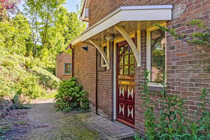 Foto 15 van Koningin Elisabethplantsoen 4