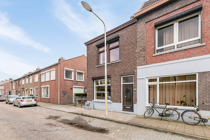 Bekijk foto 27 van Dolmansstraat 29