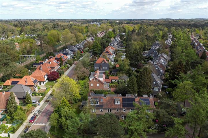 Bekijk foto 50 van Oranje Nassaulaan 3