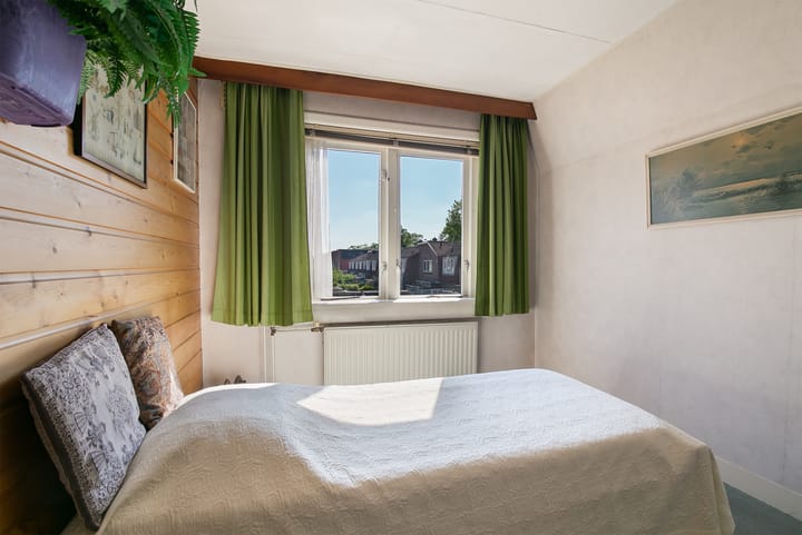 Foto 12 van Parallelweg 102