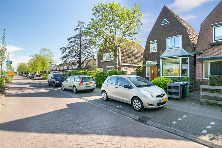 Foto 1 van Parallelweg 102