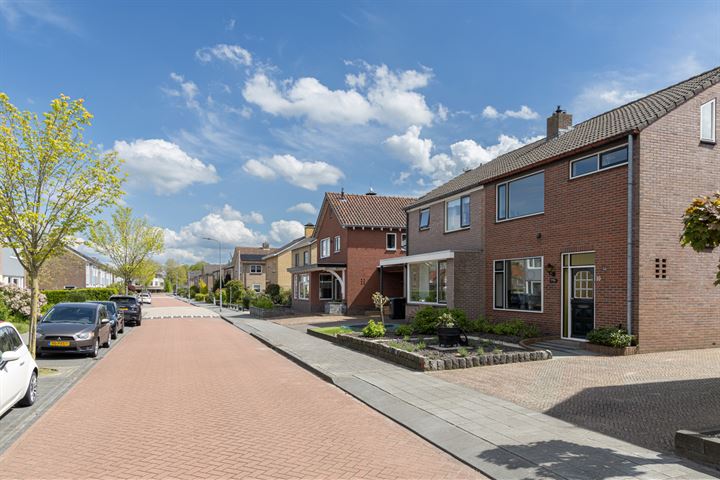 Bekijk foto 5 van Zevenhuizen 16