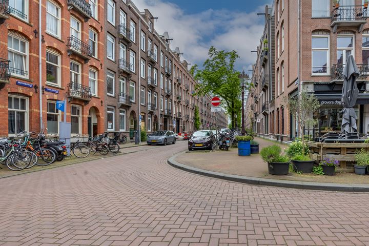 View photo 22 of Tweede Atjehstraat 38-3