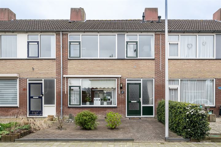 Bekijk foto 34 van Bernhardstraat 48