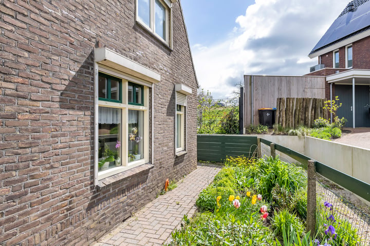 Bekijk foto 41 van Goossen Janssenstraat 14