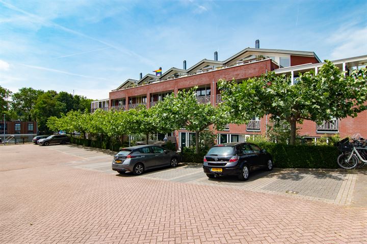 Bekijk foto 34 van Landsmeerderdijk 20-C