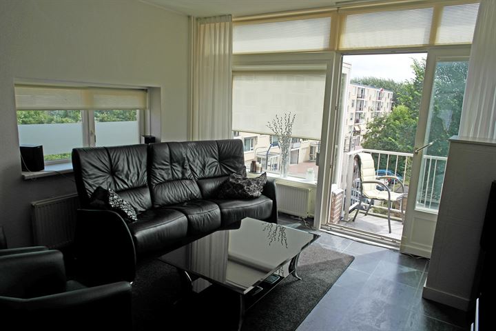 View photo 7 of van Slingelandtstraat 76