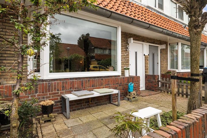 Bekijk foto 9 van Meidoornstraat 3