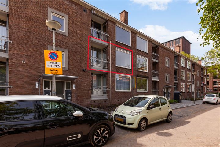 Bekijk foto 2 van Graaf Hendrikstraat 28