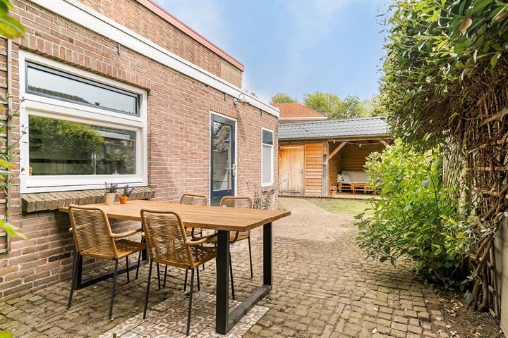 Bekijk foto 30 van Lovensestraat 136