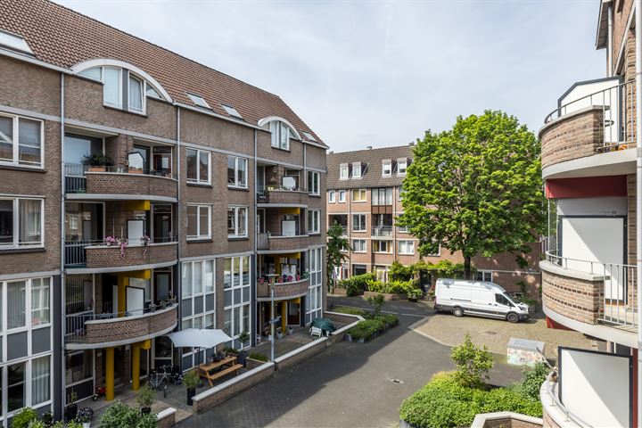 Bekijk foto 18 van Maastrichter Grachtstraat 54-C