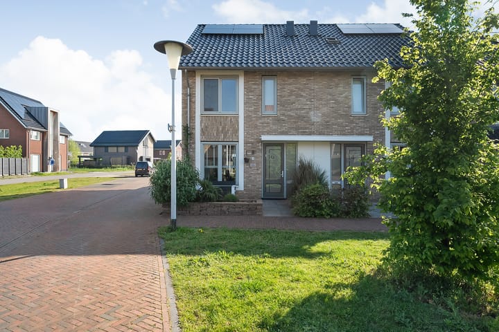 Foto 1 van Schuilenburgstraat 16
