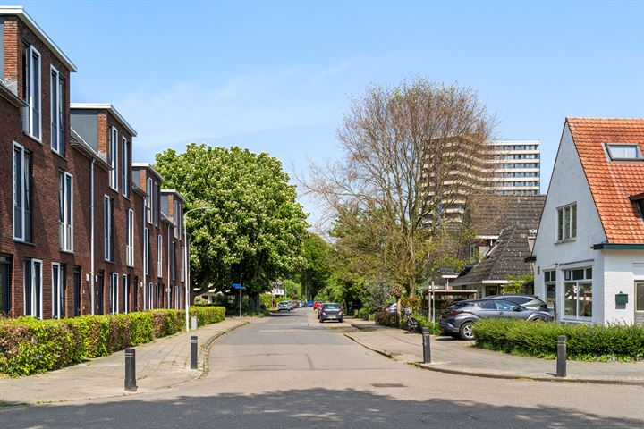 Bekijk foto 4 van Oude Bennekomseweg 82