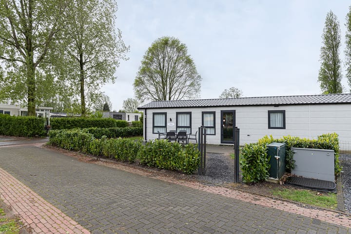 Foto 18 van Rijksstraatweg 186-475