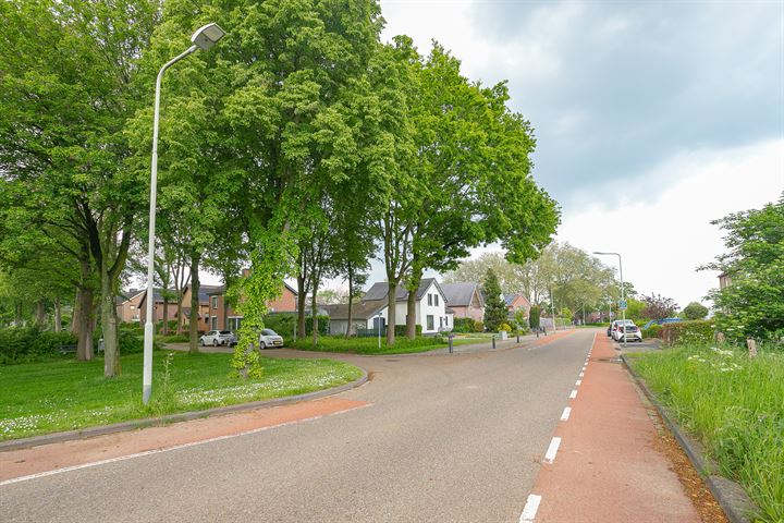 Bekijk foto 26 van Meerveldweg 61