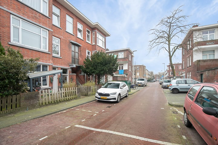 Bekijk foto 22 van Ermelostraat 116