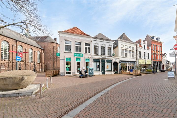 Raadhuisstraat 1, Roosendaal