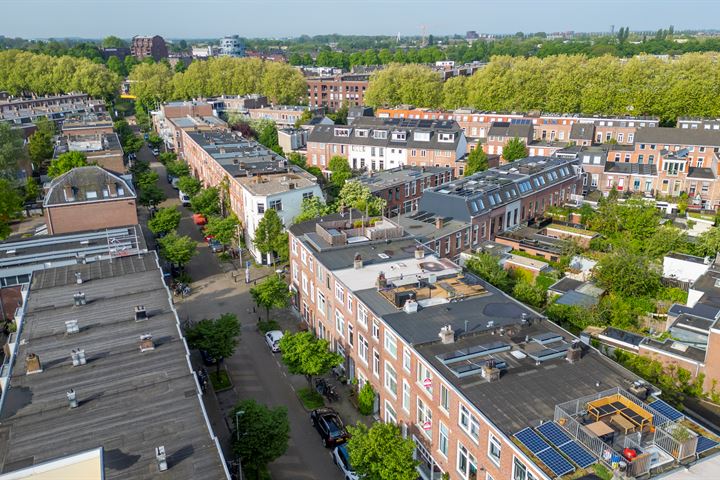 Bekijk foto 26 van Johannes Camphuysstraat 37-A