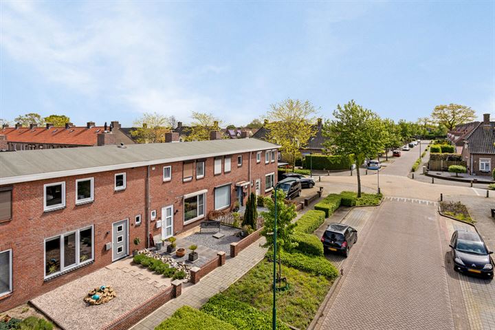 Bekijk foto 31 van Irenestraat 28