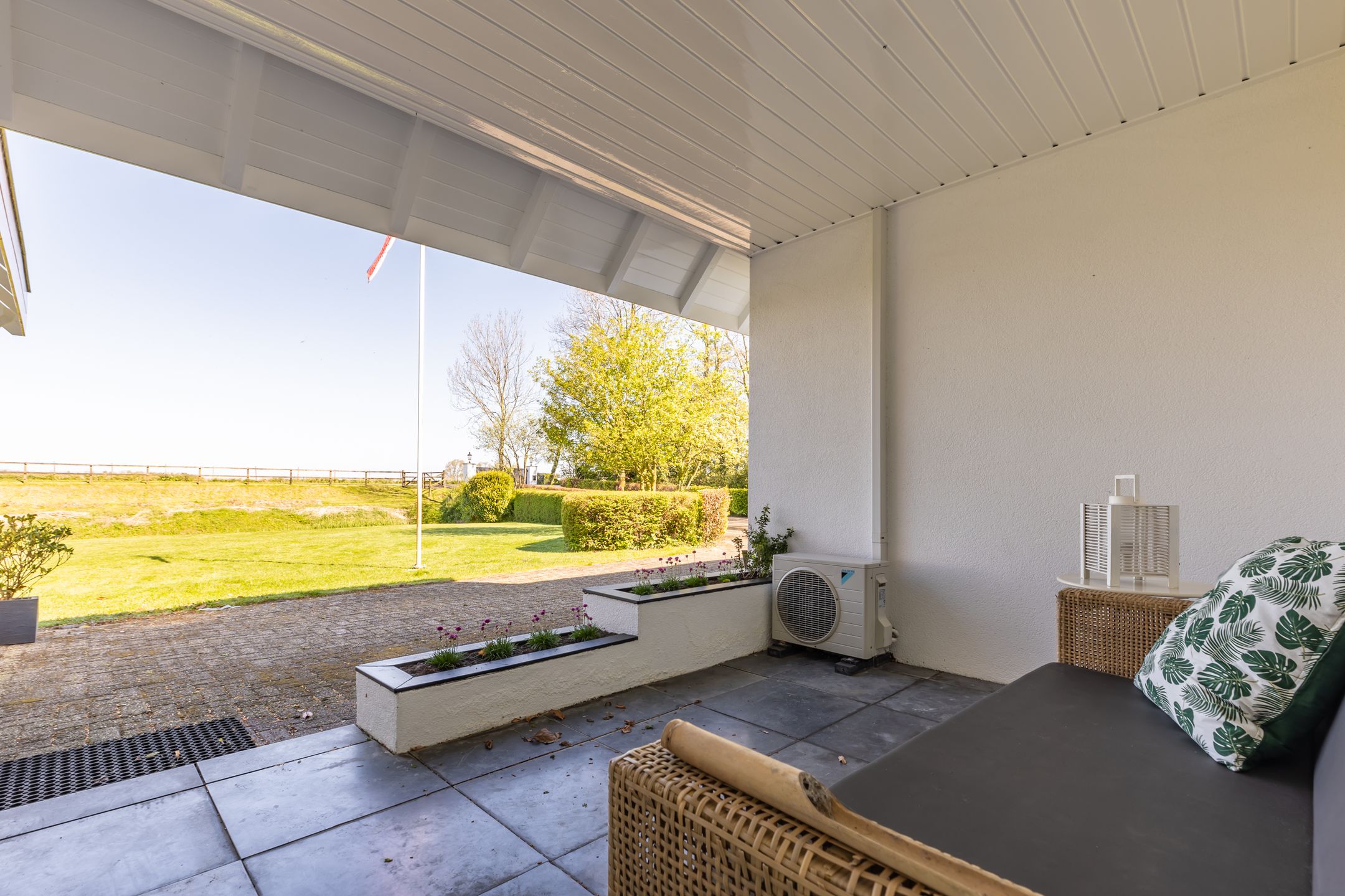 Foto 9 van Nieuw Rockanjesedijk 1-A