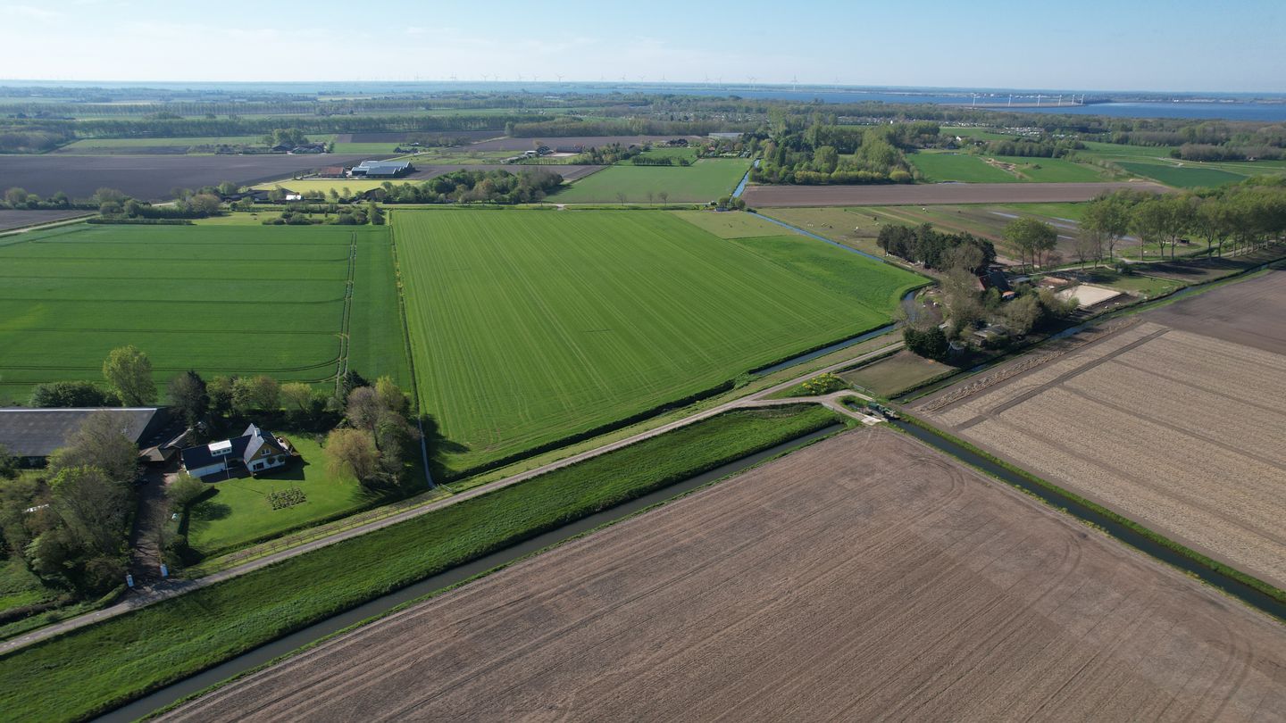 Foto 65 van Nieuw Rockanjesedijk 1-A