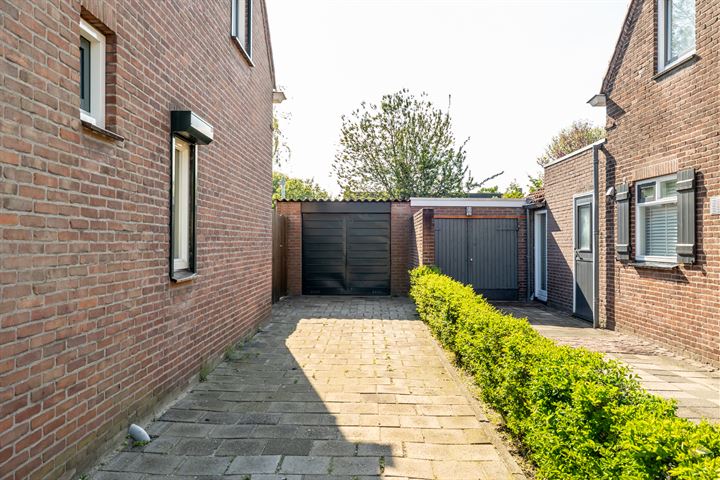 View photo 29 of Akkerstraat 11