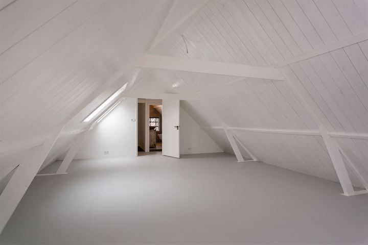 View photo 16 of Beatrixstraat 23-B