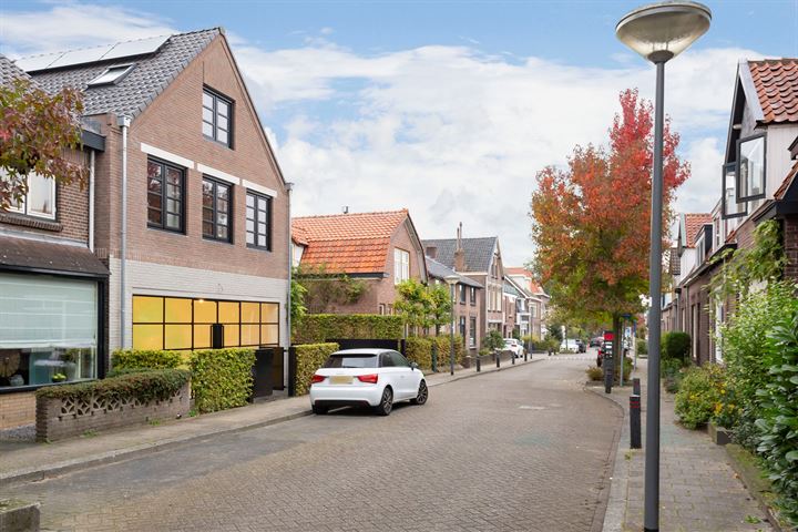 View photo 22 of Beatrixstraat 23-B