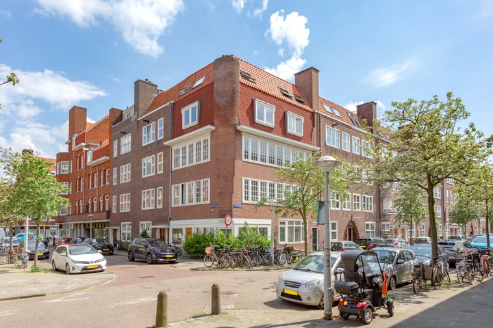 Bekijk foto 32 van Warmondstraat 145-3