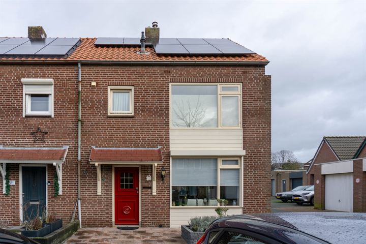 Bekijk foto 1 van Polluxstraat 4