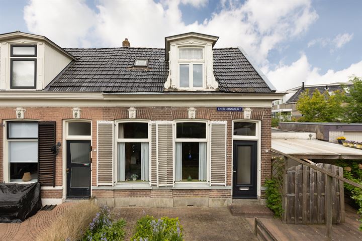 Bekijk foto 3 van Knetemannstraat 1