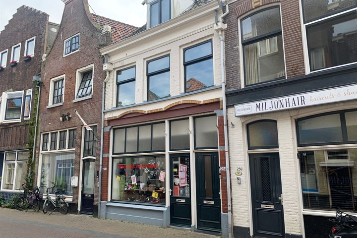 Oudestraat 254, Kampen