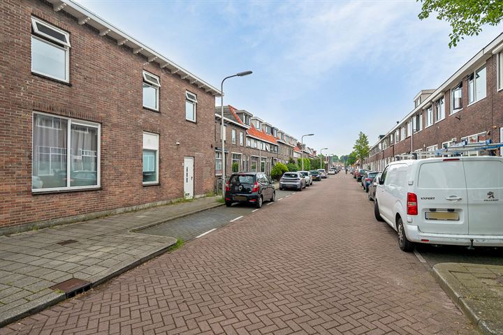 Bekijk foto 23 van Tollensstraat 94