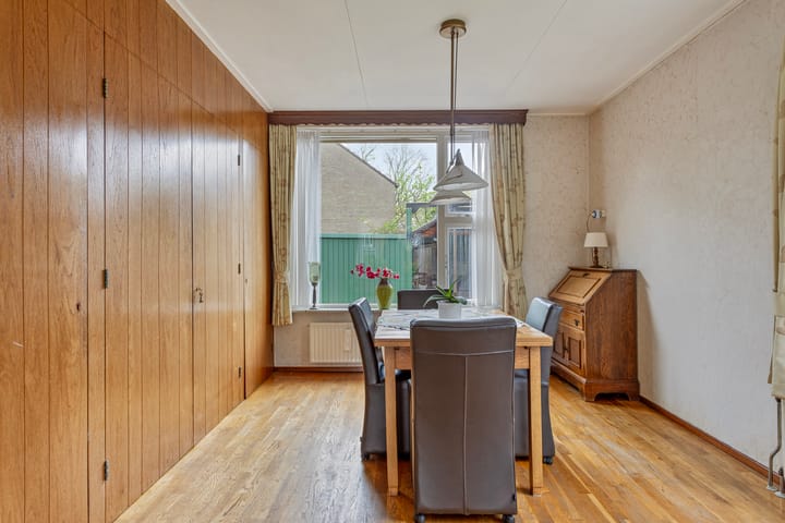 Foto 11 van Ribesstraat 2