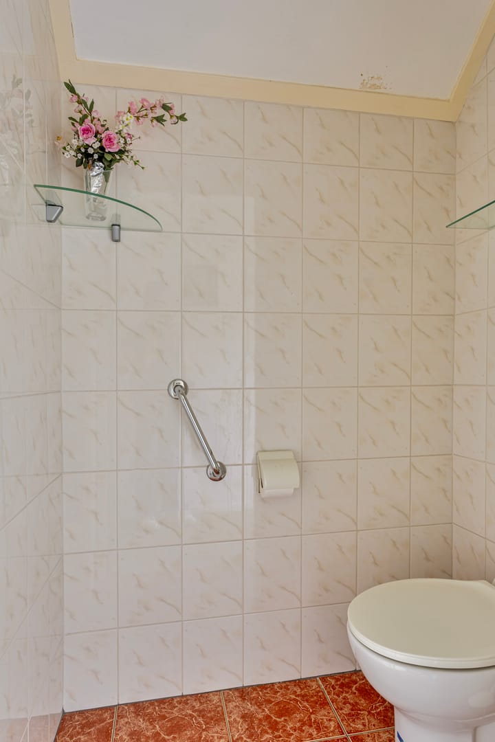 Foto 28 van Ribesstraat 2