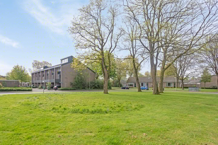 Foto 39 van Ribesstraat 2