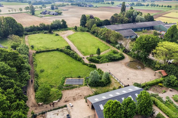 Bekijk foto 10 van Voortseweg 9