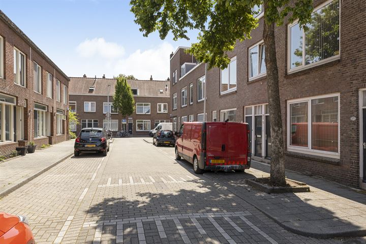 Bekijk foto 5 van Ranonkelstraat 37-D