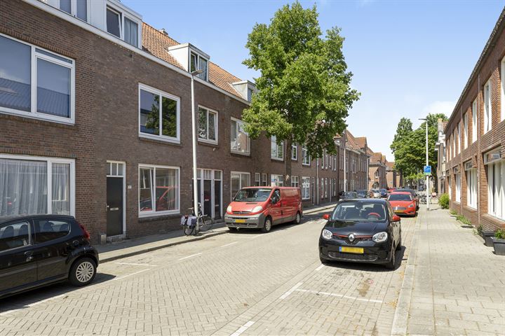 Bekijk foto 3 van Ranonkelstraat 37-D