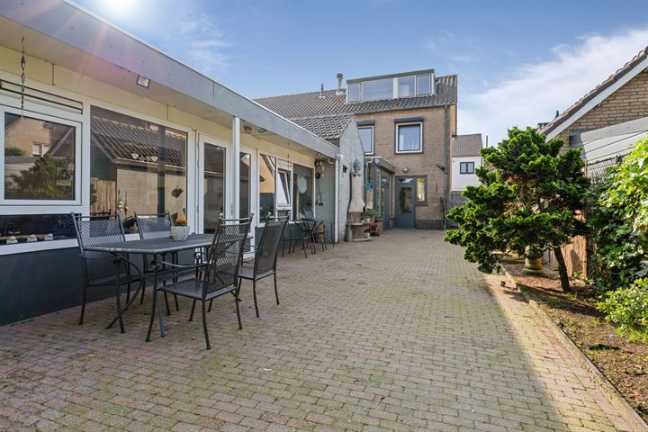 Bekijk foto 3 van Sint Janstraat 19